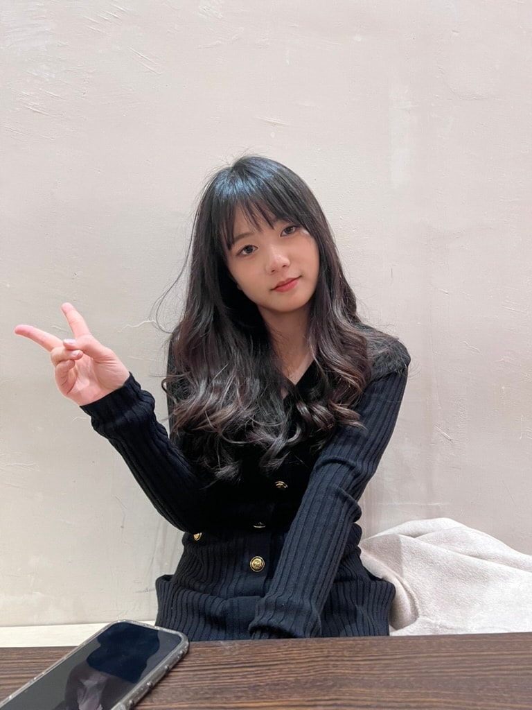 咖啡馆的美女